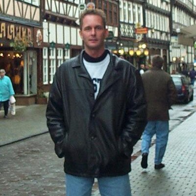 Profile Picture of Mark Crain (@wmarkcrain) on Twitter