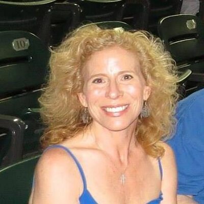 Profile Picture of Alana Keith (@ppoottaatto) on Twitter