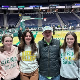 Profile Picture of John Sweeney (@john_sweeney) on Instagram