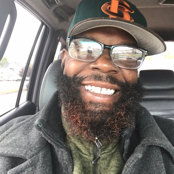 Profile Picture of Andre Miles (@sharkie27) on Poshmark