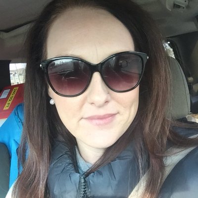 Profile Picture of Amanda Macklin (@@amacklin03) on Twitter