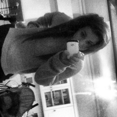 Profile Picture of Carly Carter (@carlycarter71) on Twitter