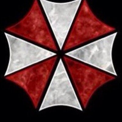 Profile Picture of Mike Crusius (@CelephameBikini) on Twitter