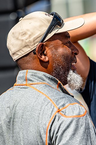 Profile Picture of Earnest Byneron Wikipedia