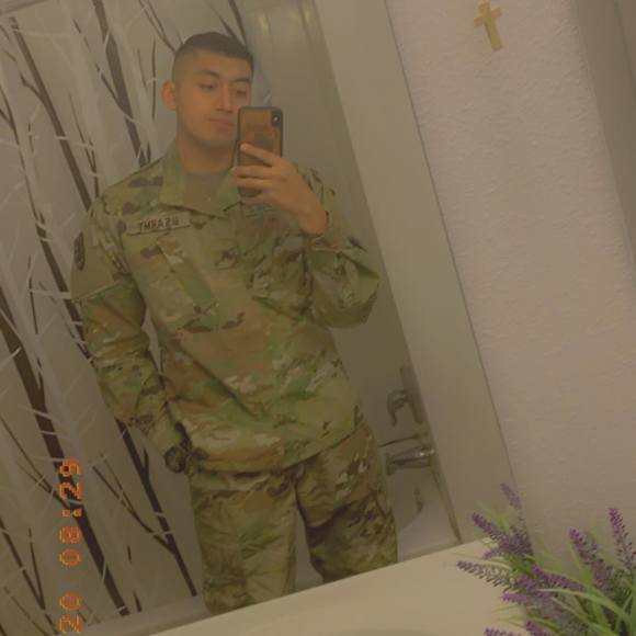 Profile Picture of Rodrigo Rodriguez (@rodrigorodri124) on Poshmark