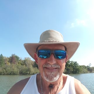 Profile Picture of Howard Gustafson (@howard.gustafson) on Facebook