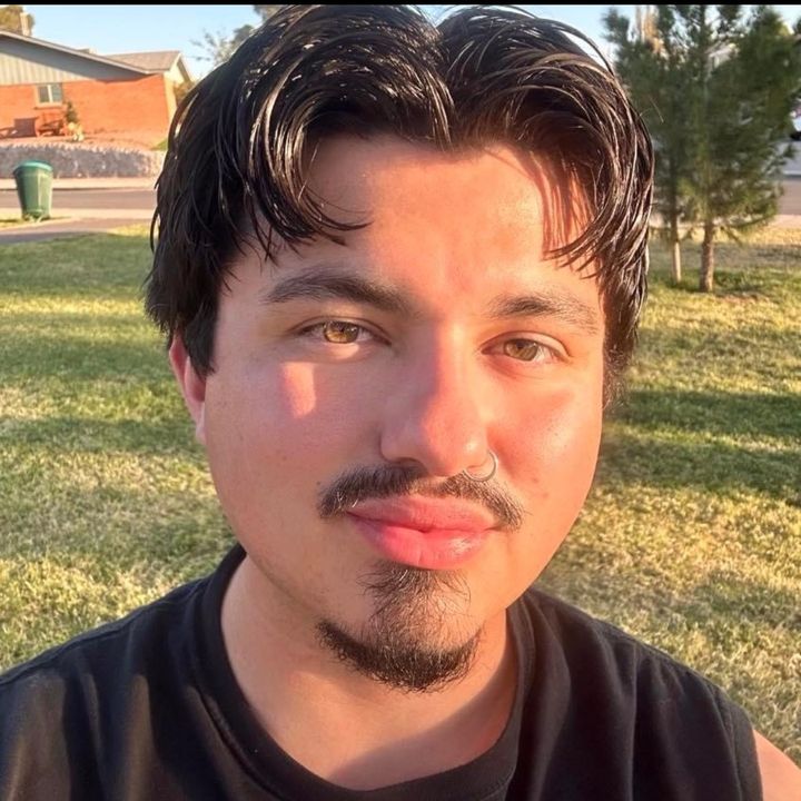 Profile Picture of 𝑅𝓎𝒶𝓃 (@ryan_delrey) on Tiktok