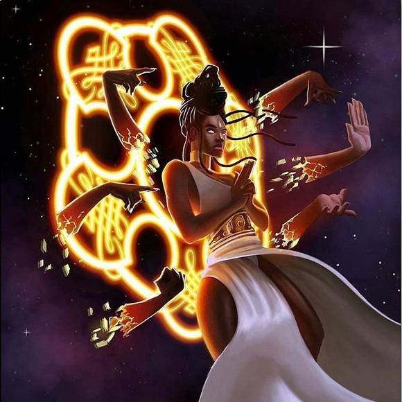 Profile Picture of Nellie Nellz (@live_love_life_) on Poshmark