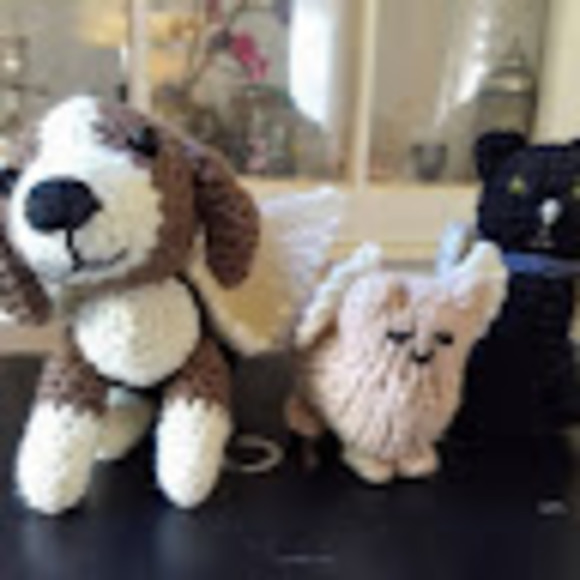 Profile Picture of Cathleen Likins (@slothleen) on Poshmark