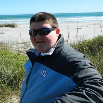 Profile Picture of Aaron Hinnant (@aaronh_98) on Twitter