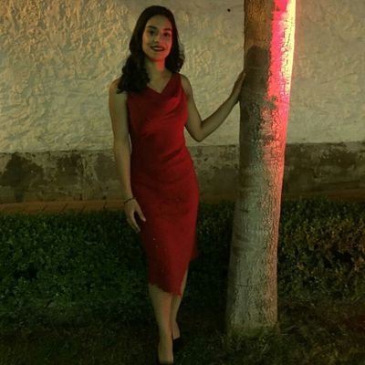 Profile Picture of Itzel Sanchez (@itzelsanchezcas) on Twitter