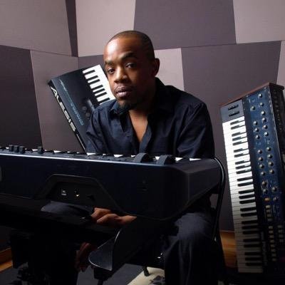 Profile Picture of Turtleneck Papi (@RicoJamesTG) on Twitter