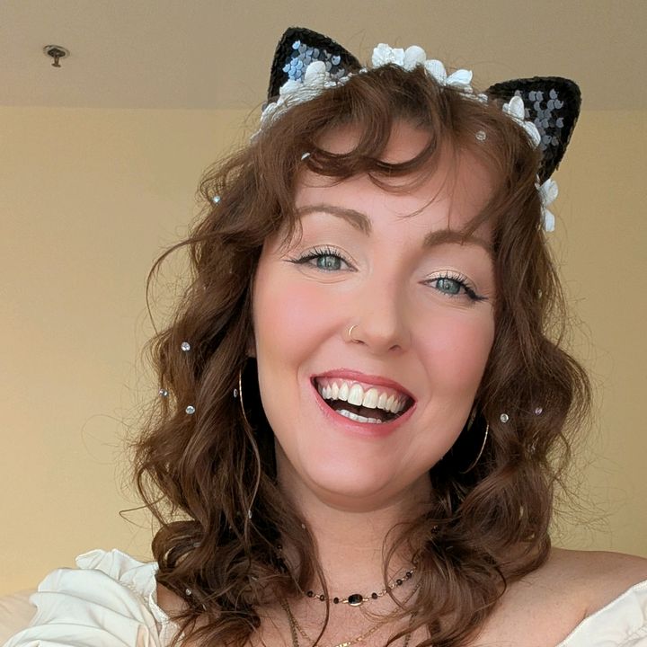 Profile Picture of Krista (@agirlhasnoniche) on Tiktok