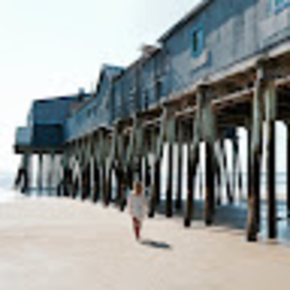 Profile Picture of Meaghan Mackler (@megmackler) on Poshmark