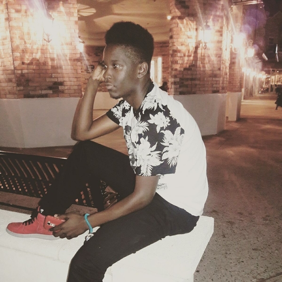 Profile Picture of Mike Andre (@mikeandre) on Poshmark