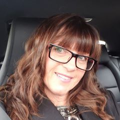 Profile Picture of Lori Waite Rossit (@loriwaiterossit) on Tiktok