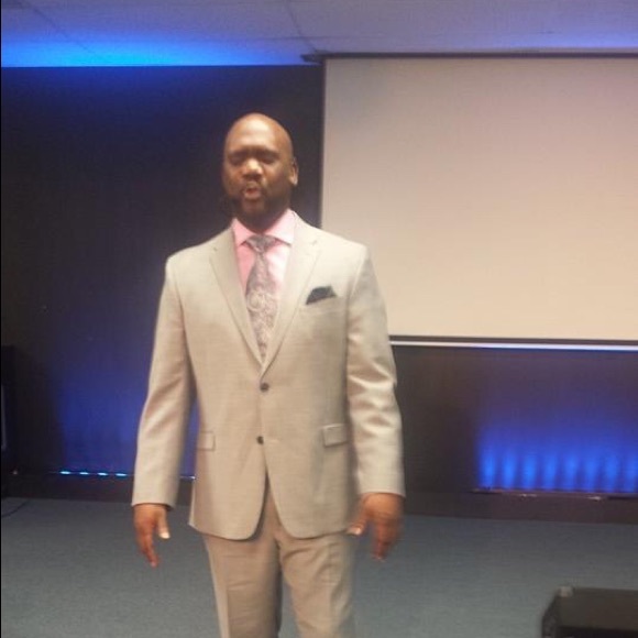 Profile Picture of Demond Taylor (@drocof4415) on Poshmark