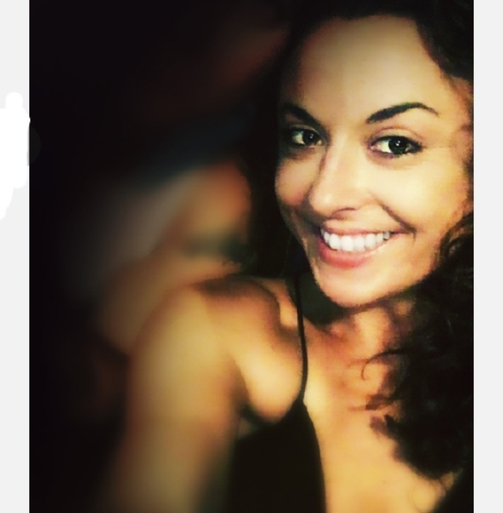 Profile Picture of Becky Lecompte (@becky_lecompte) on Poshmark