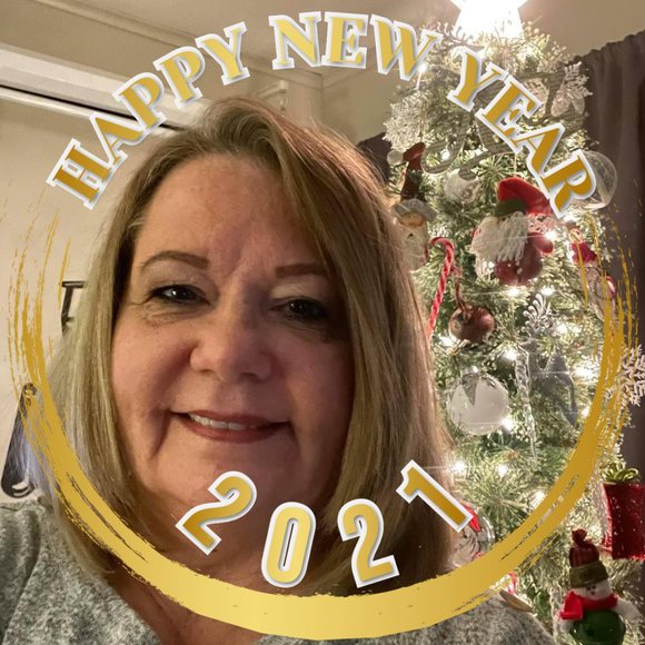 Profile Picture of Paula Harrelson-degenhardt (@pauladege0) on Poshmark