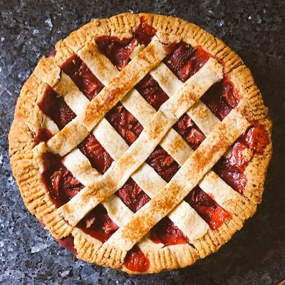 Profile Picture of Matt Bakes Things (@MattBakesThings) on Twitter