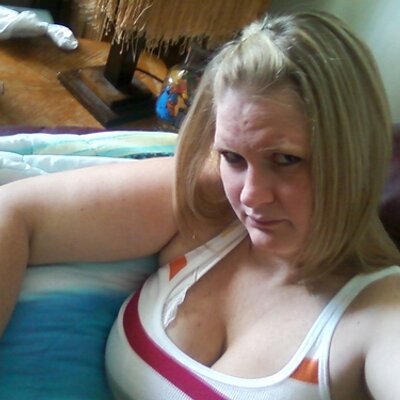 Profile Picture of Rebecca Schilling (@jealousgirl03) on Twitter