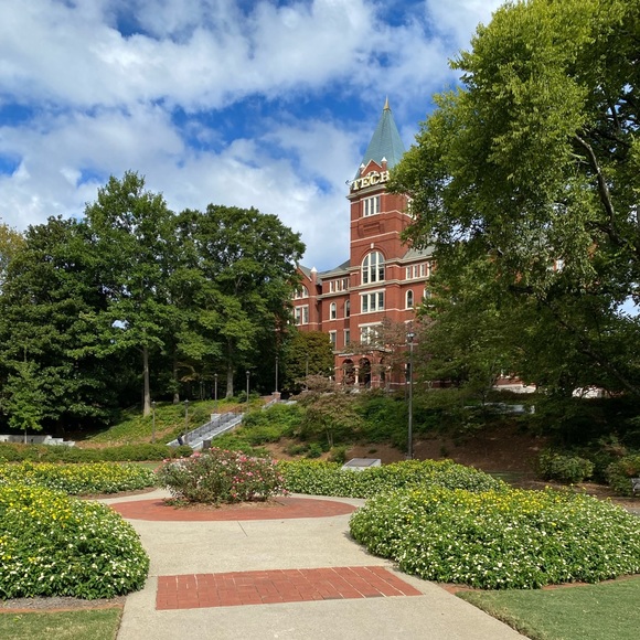 Nicholas Beal - Poshmark Profile Picture of Nicholas Beal (@nicholassbeal) on Poshmark