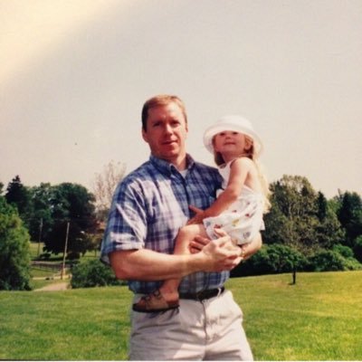 Profile Picture of Janessa Annis (@JNess7) on Twitter