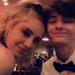 Profile Picture of addison and andrew ♡ (@addisonandandrewshow) on Instagram