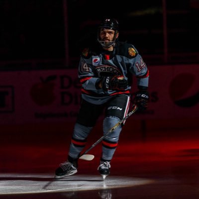 Profile Picture of Peter Quenneville (@Triple_P_Pete) on Twitter