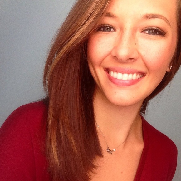 Lisa Delfranco - Poshmark Profile Picture of Lisa Delfranco (@lisadelfranco) on Poshmark