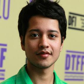 Profile Picture of RajivChauhan (@Rajiv22chauhan) on Twitter