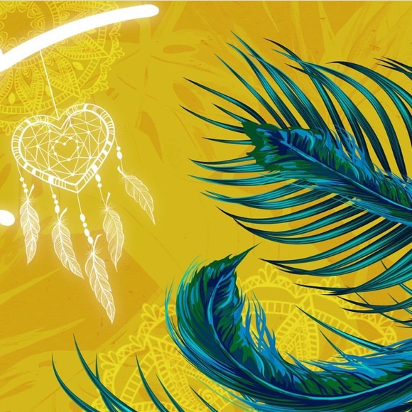 Profile Picture of Ariel Salazar (@arielsalazar) on Poshmark