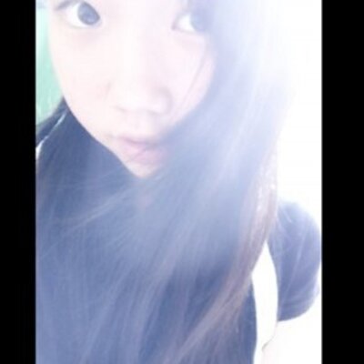 Profile Picture of Zoe Suet Ying Leung (@QueenieLeung91) on Twitter