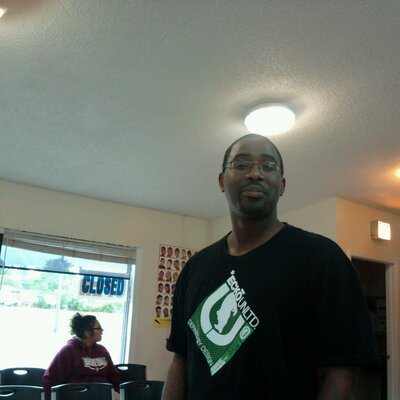 Profile Picture of Vernon Campbell (@vcilla67) on Twitter