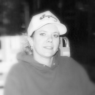 Profile Picture of Robin Lassiter (@LassiterRobin) on Twitter