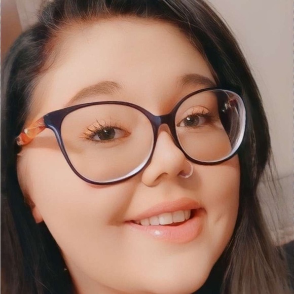 Profile Picture of Sharese Ballheim (@shareseballheim) on Poshmark