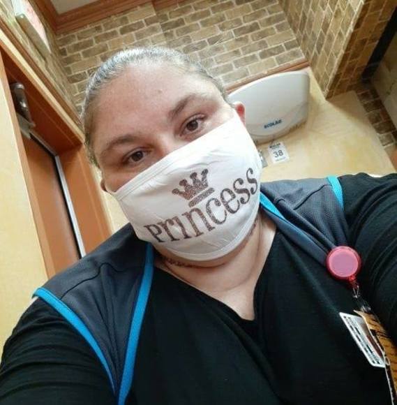 Profile Picture of Bobbie Yount (@bjyount85) on Poshmark