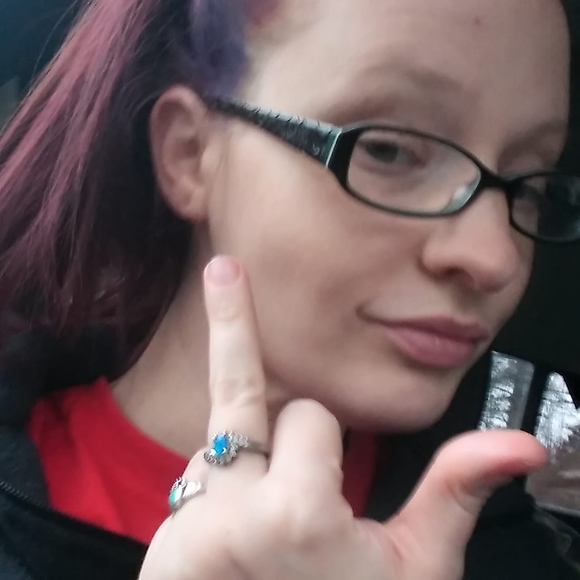 Profile Picture of Destiny Stevenson (@camswifey2015) on Poshmark