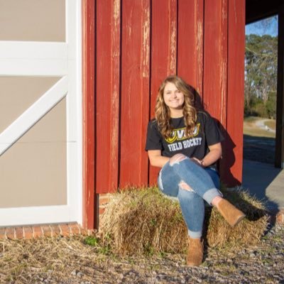 Profile Picture of Julia Cook 💐 (@JuliaCook86) on Twitter