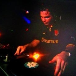 Profile Picture of Dennis Bergkamp (@thedever) on Myspace