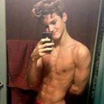 Profile Picture of Eric Zuckerman (@zuckyzuckeric) on Instagram