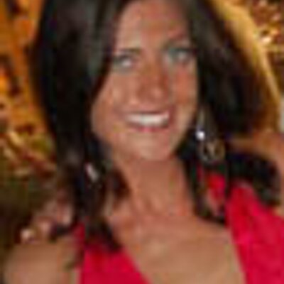 Profile Picture of Bobbie Swenson (@BobbieChi) on Twitter