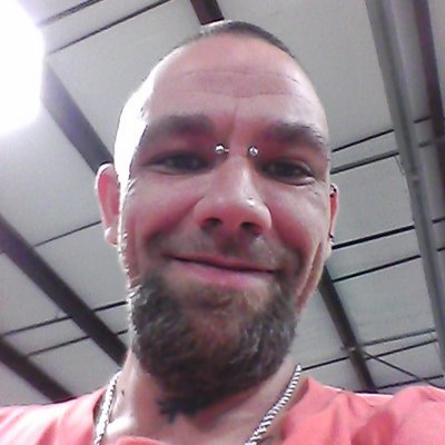 Profile Picture of Chris Harbin (@chrisharbin84) on Twitter