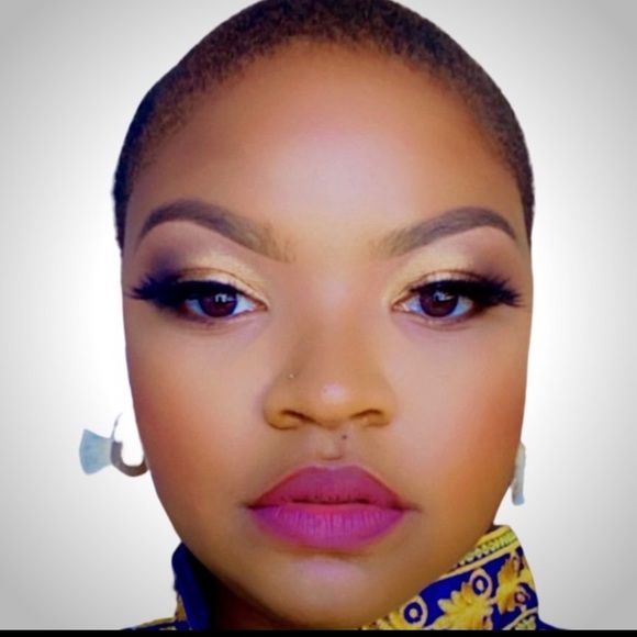 Jazmon Howard - Poshmark Profile Picture of Jazmon Howard (@jazmonhoward) on Poshmark