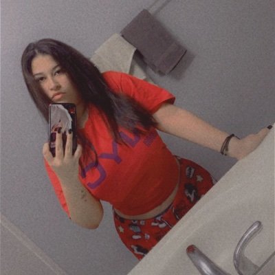 Profile Picture of Melissa Lama (@MelissaLama20) on Twitter