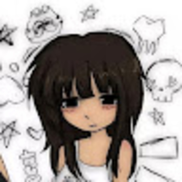 Profile Picture of Caitlin Starling (@catertater) on Poshmark