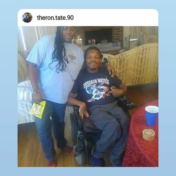 Profile Picture of Leah Parsley (@leahparsley) on Poshmark