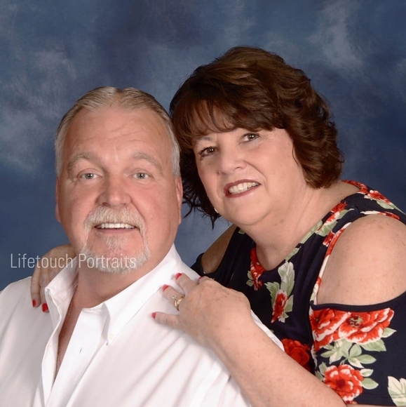 Profile Picture of Sandra Marchetto (@marchetto1957) on Poshmark