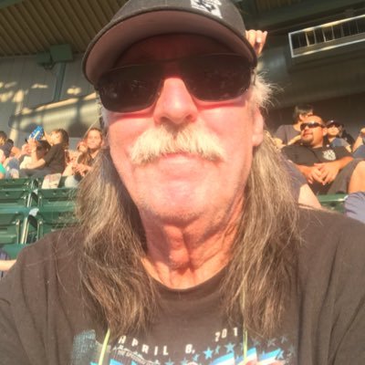 Profile Picture of Robert Boling (@66_Vette) on Twitter