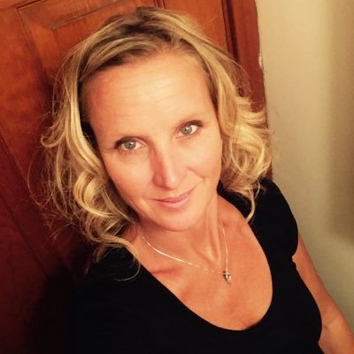 Profile Picture of Carol Cobb (@lakelake_4ever) on Twitter